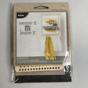 Bucilla Weave It Leave It Kit Rectangle Loom 49024E 4" x 5"